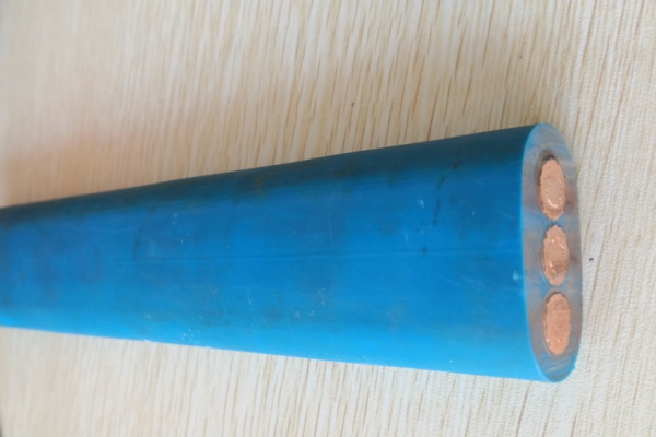 New Submersible Cable Technology for Deep-Sea Connectivity