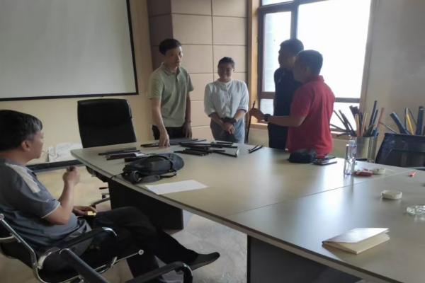 Talking in Meeting Roll with clients.jpg